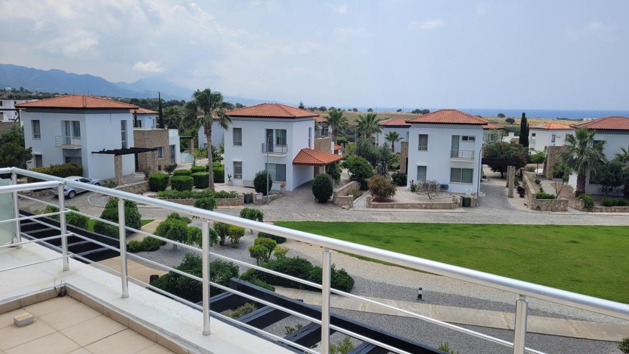 Sea And Mountain View Beachfront Penthouse Yali Exterior foto