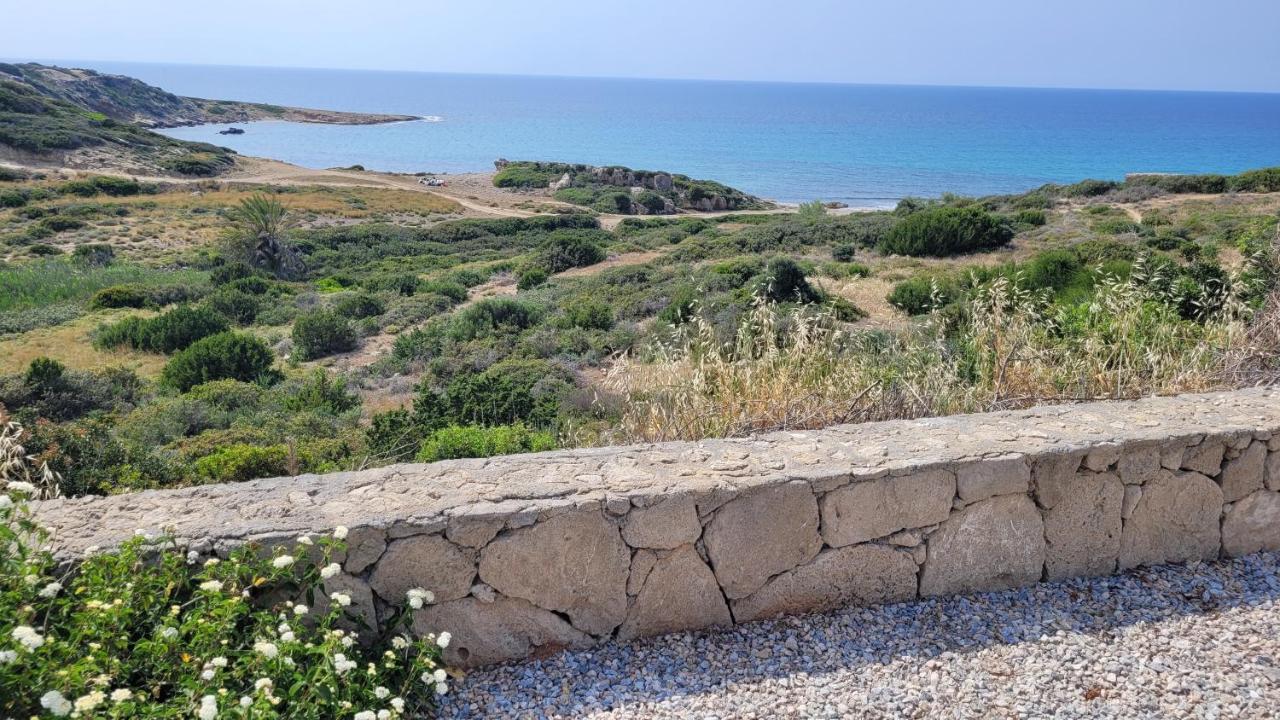 Sea And Mountain View Beachfront Penthouse Yali Exterior foto