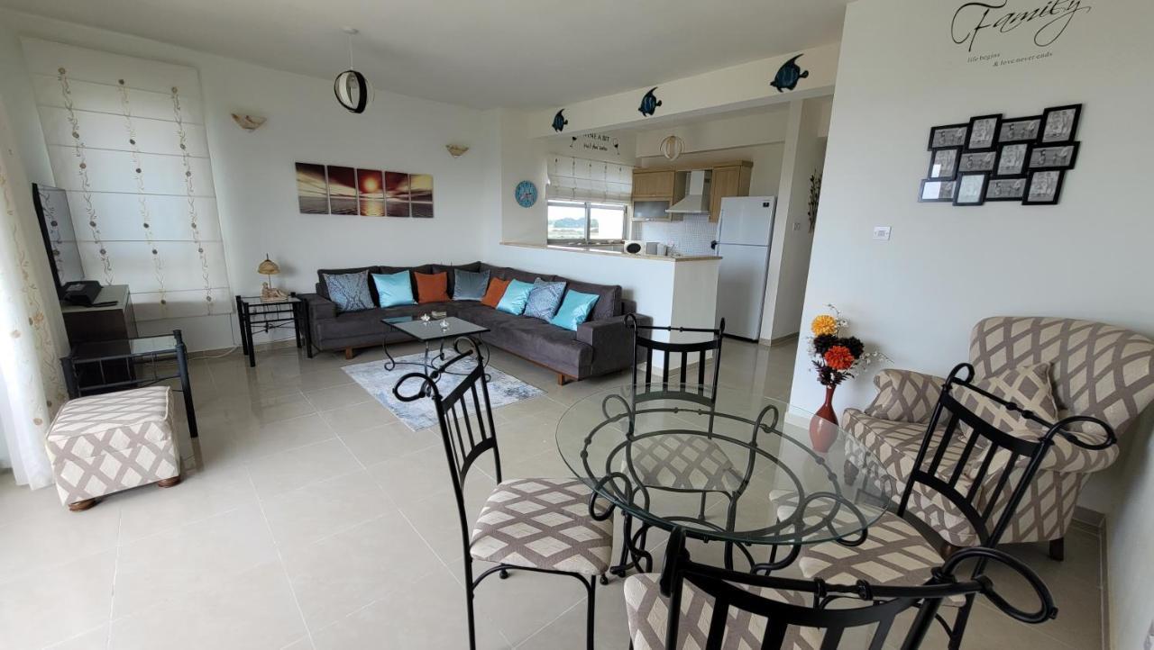 Sea And Mountain View Beachfront Penthouse Yali Exterior foto